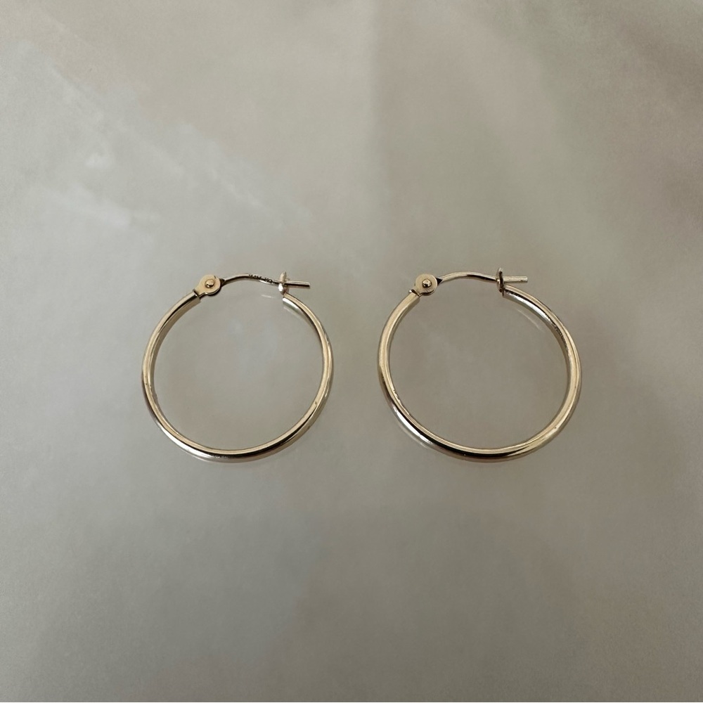 Glossy 14k Solid Yellow Gold Thin Hoop Earrings